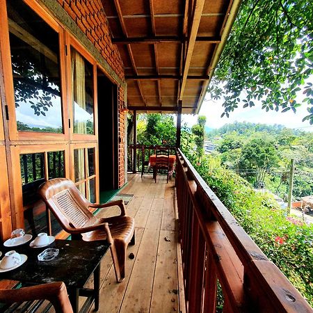 Sunbeam Homestay Элла Экстерьер фото